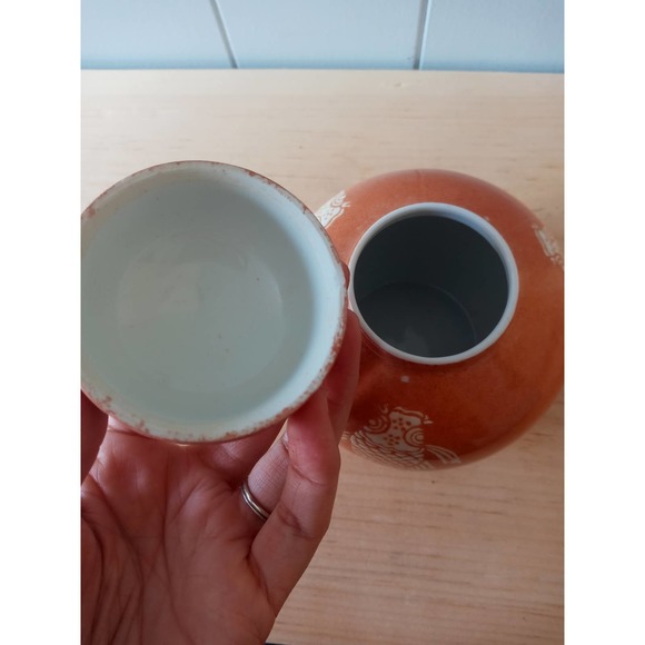 Vintage Neiman Marcus Porcelain Koi Ginger Jar - Picture 7 of 9